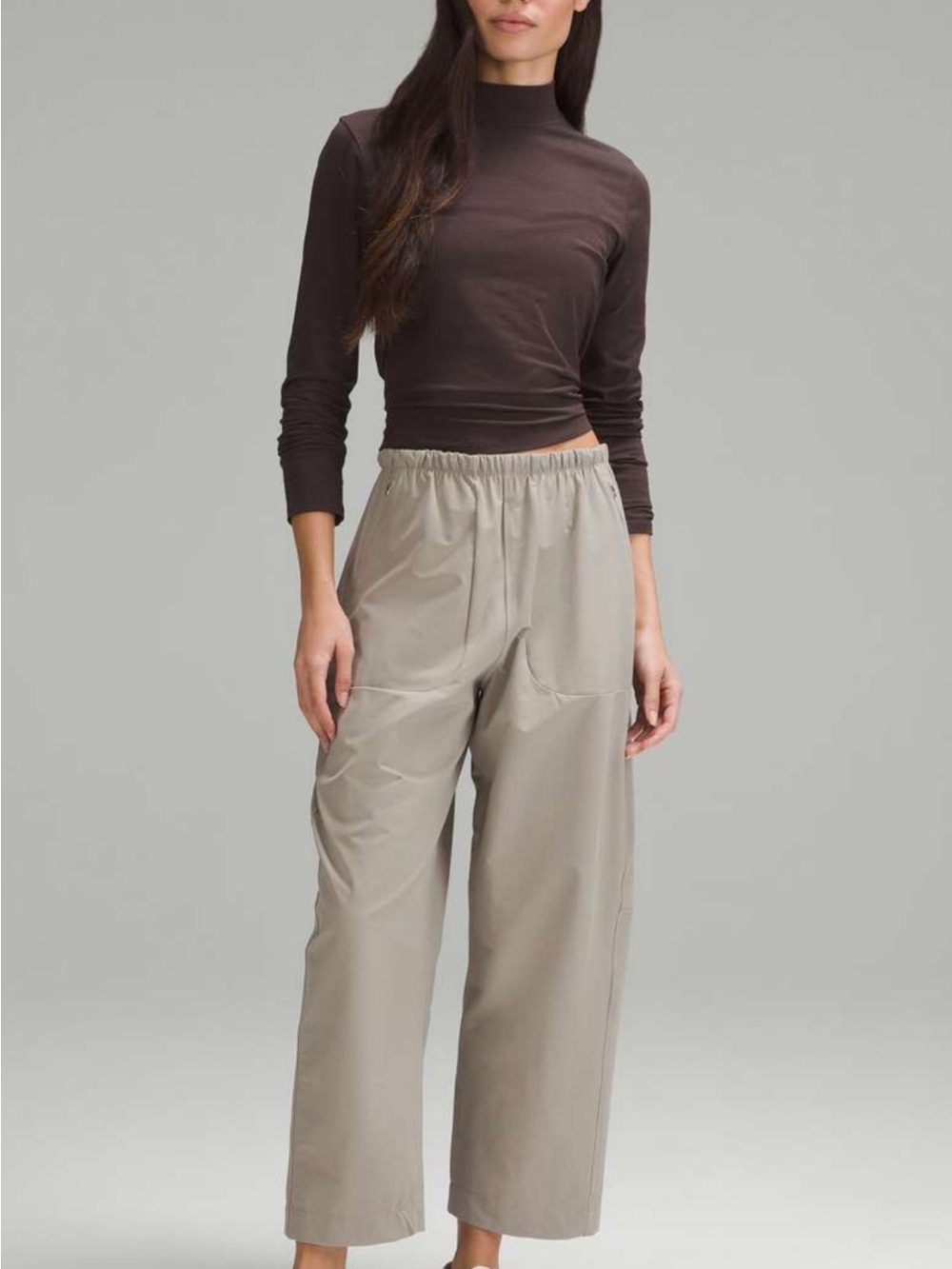 Lululemon Lightweight Mid-Rise Barrel-Leg Cropped Pant